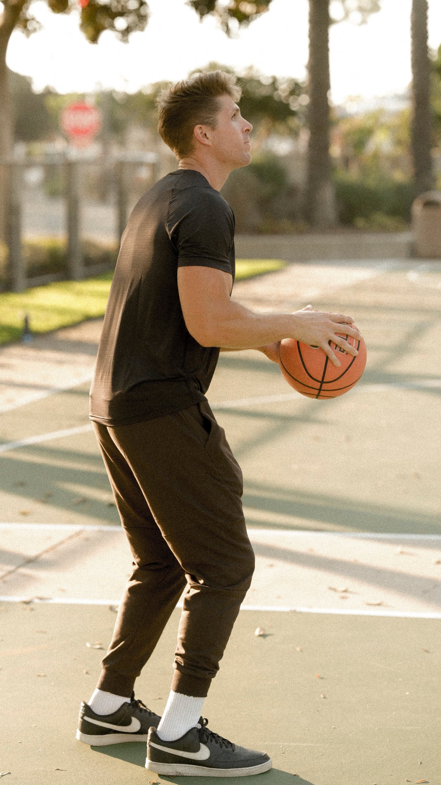 Army Green J1 Joggers - Men