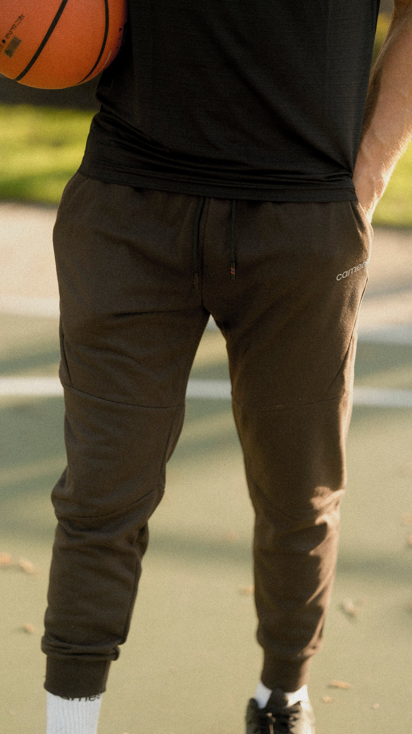 Army Green J1 Joggers - Men